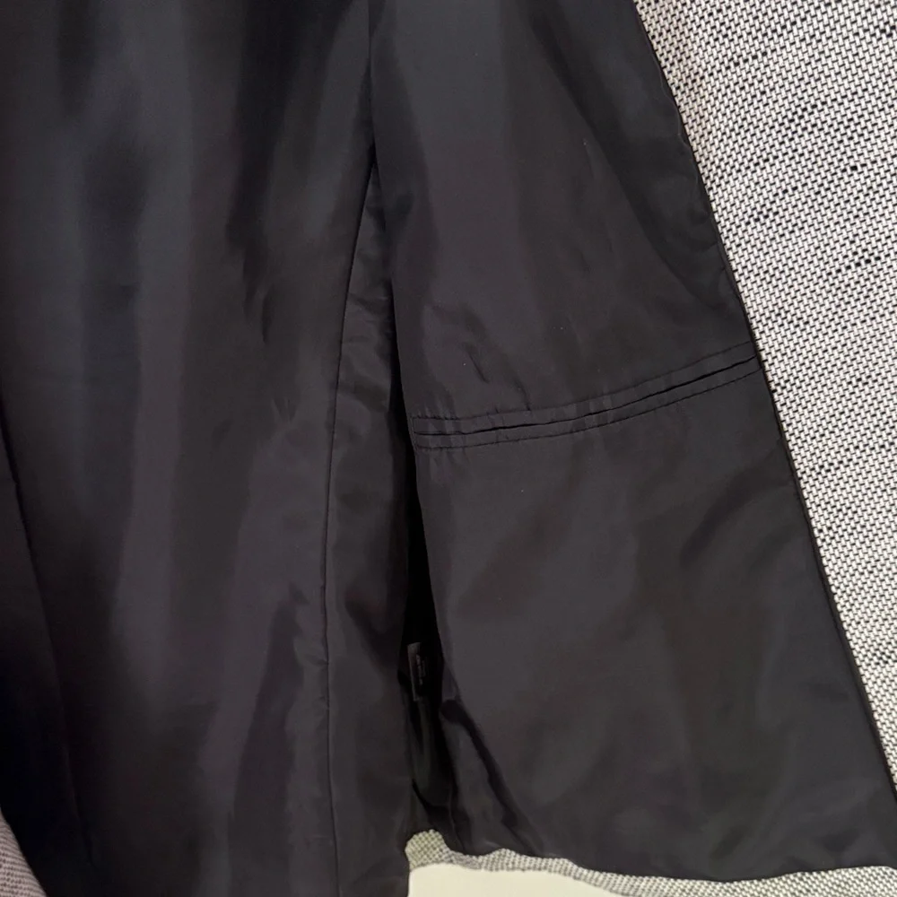 Semantiks Blazer with White & Black Accents Size 8